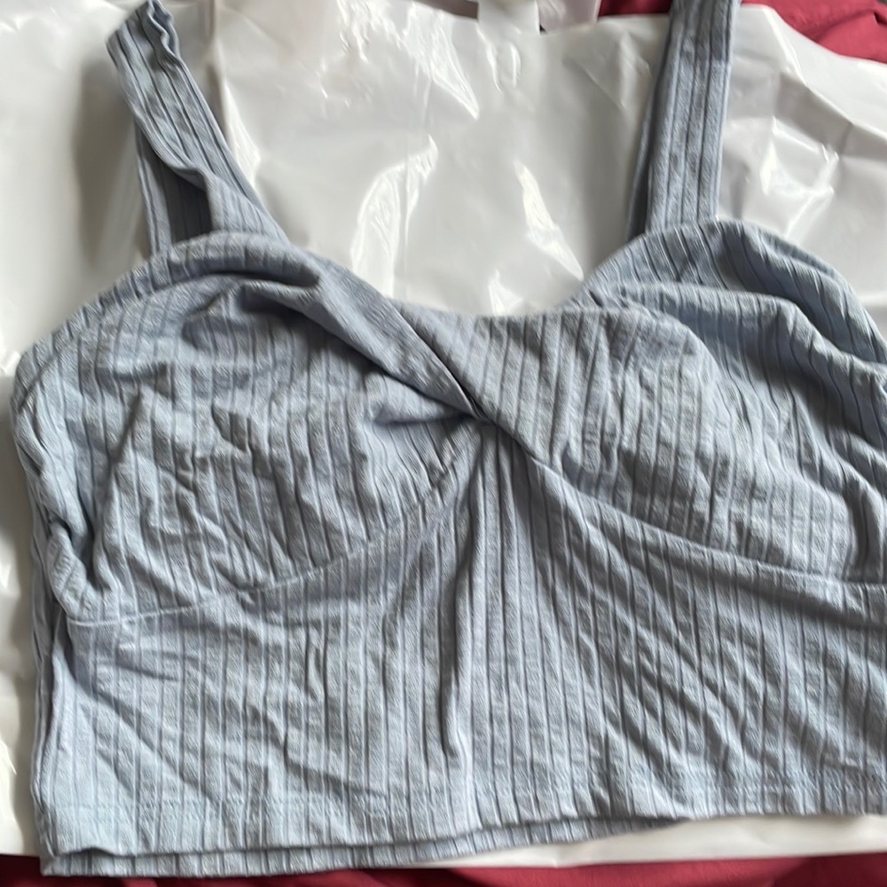 Crop tank top